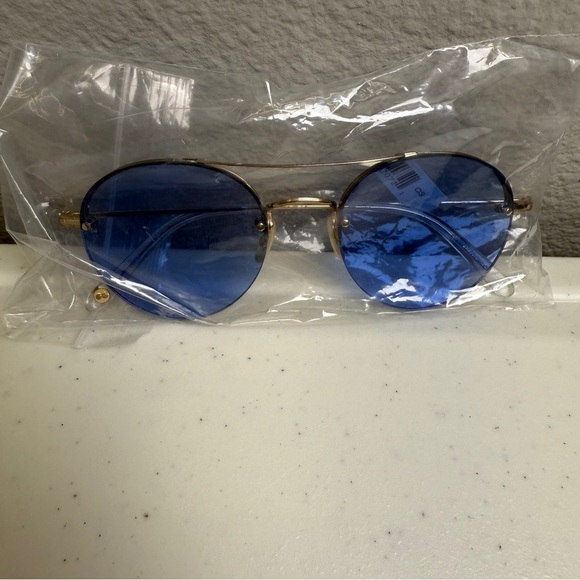 New Garrett Light Blue Lens Sunglasses Beaumont GLCO Round Shape - Picture 3 of 9